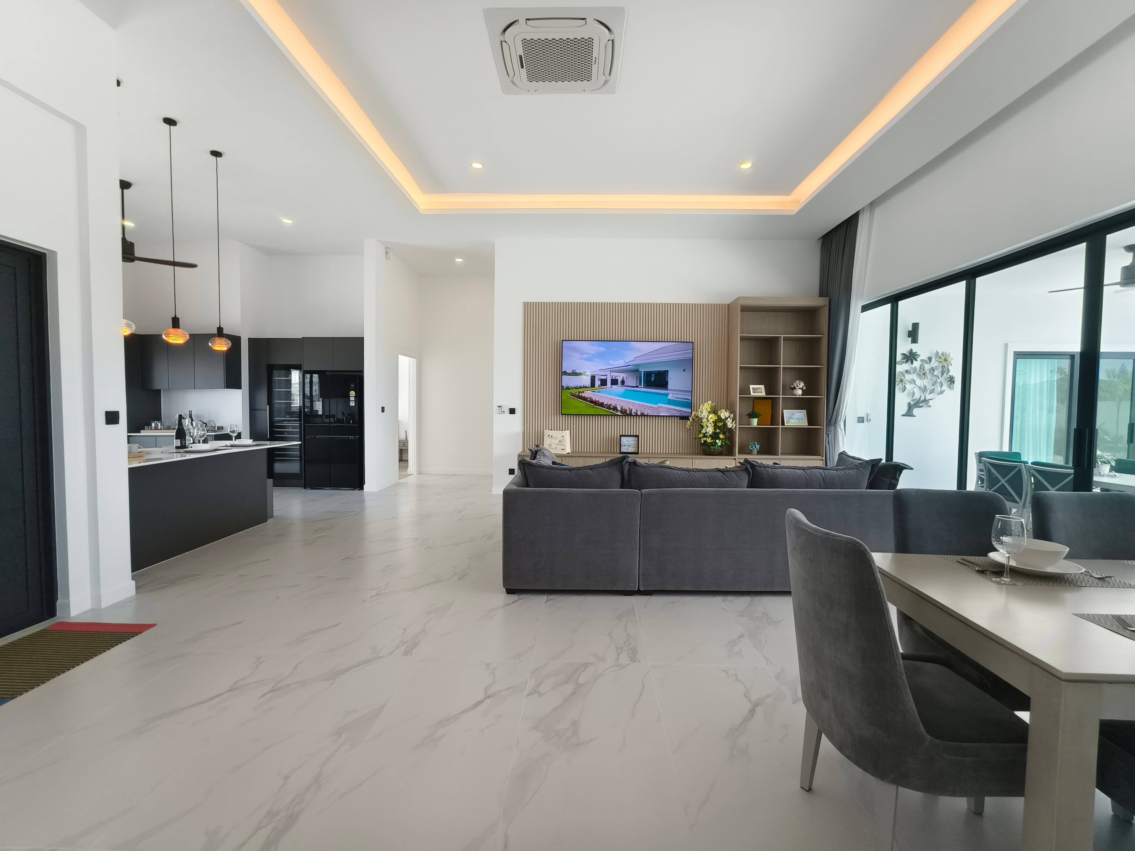 Botanica Private Pool Villa Move-In Ready gallery 6