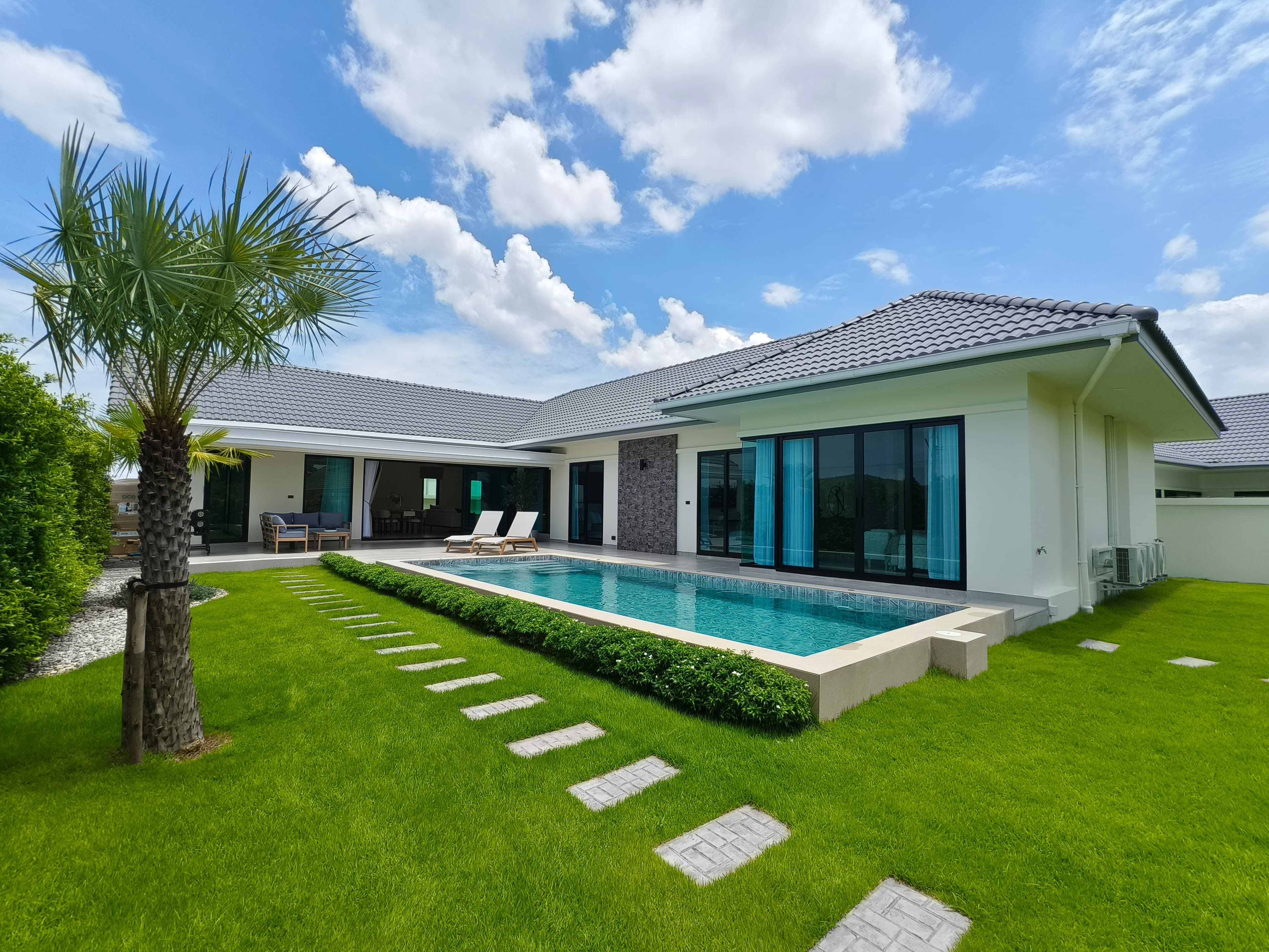 Terra The Exclusive Private Pool Villa Move-In Ready gallery 2