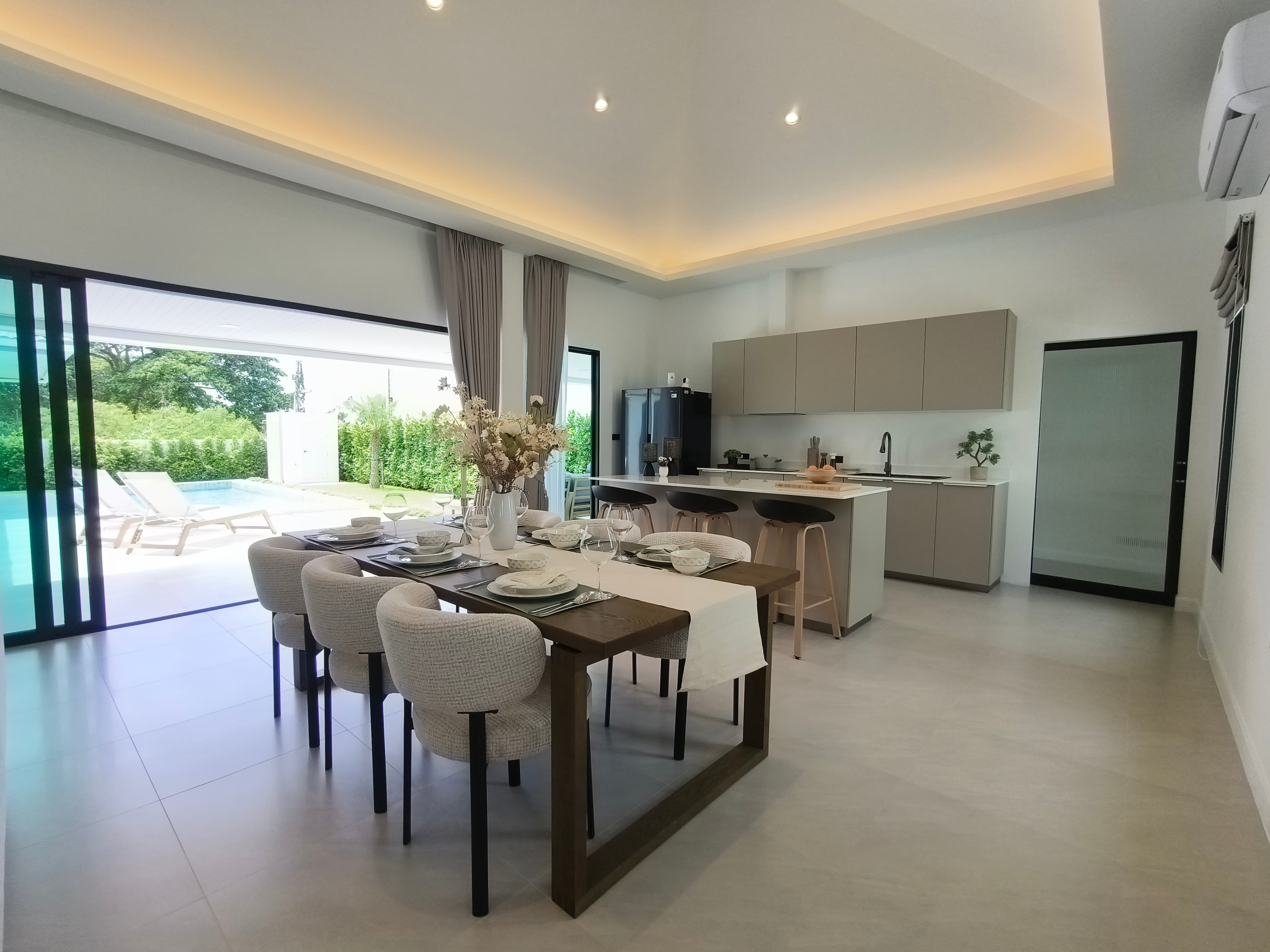 Terra The Exclusive Private Pool Villa Move-In Ready gallery 6