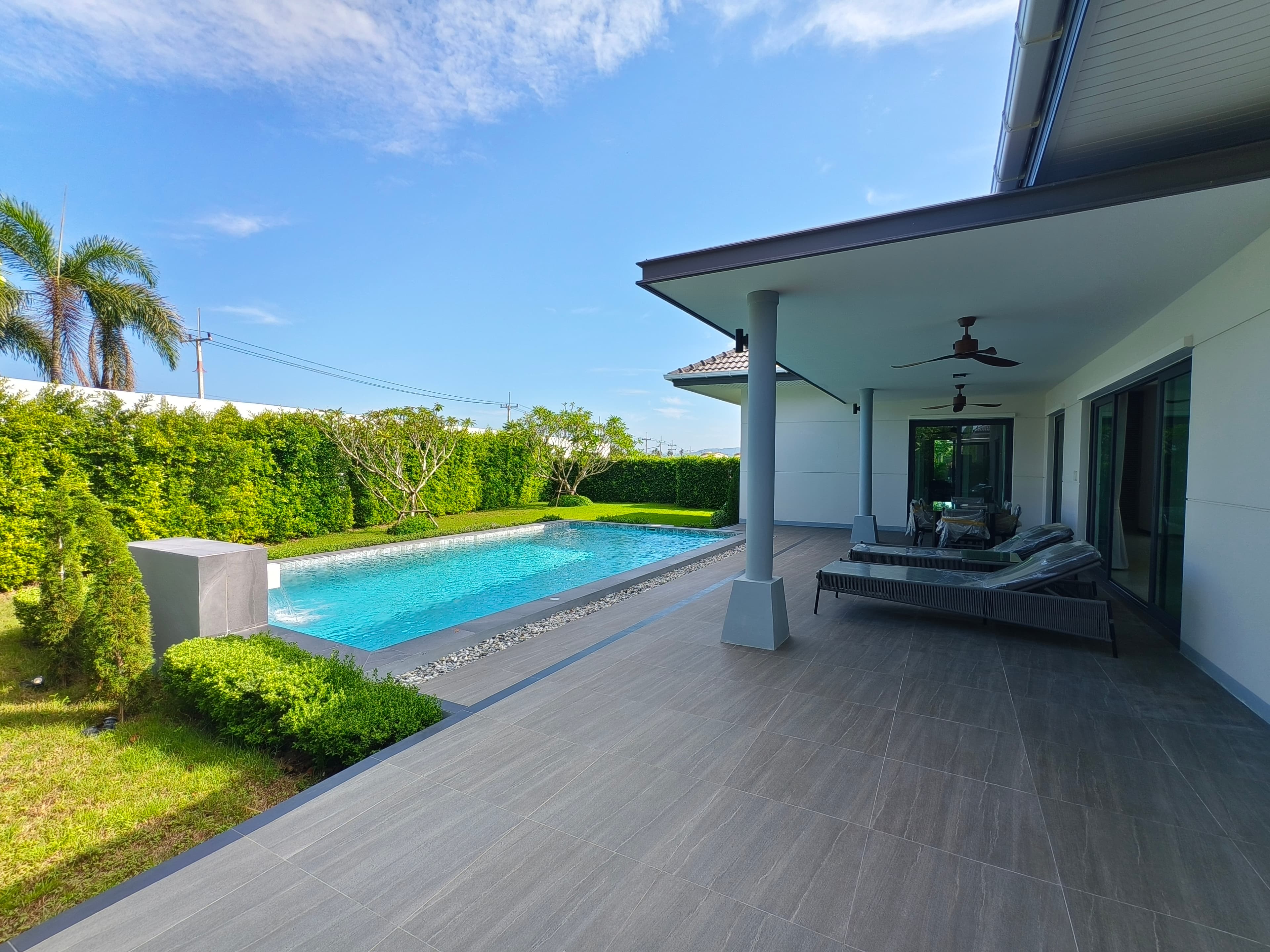 Nantra Residence Private Pool Villa Move-In Ready
