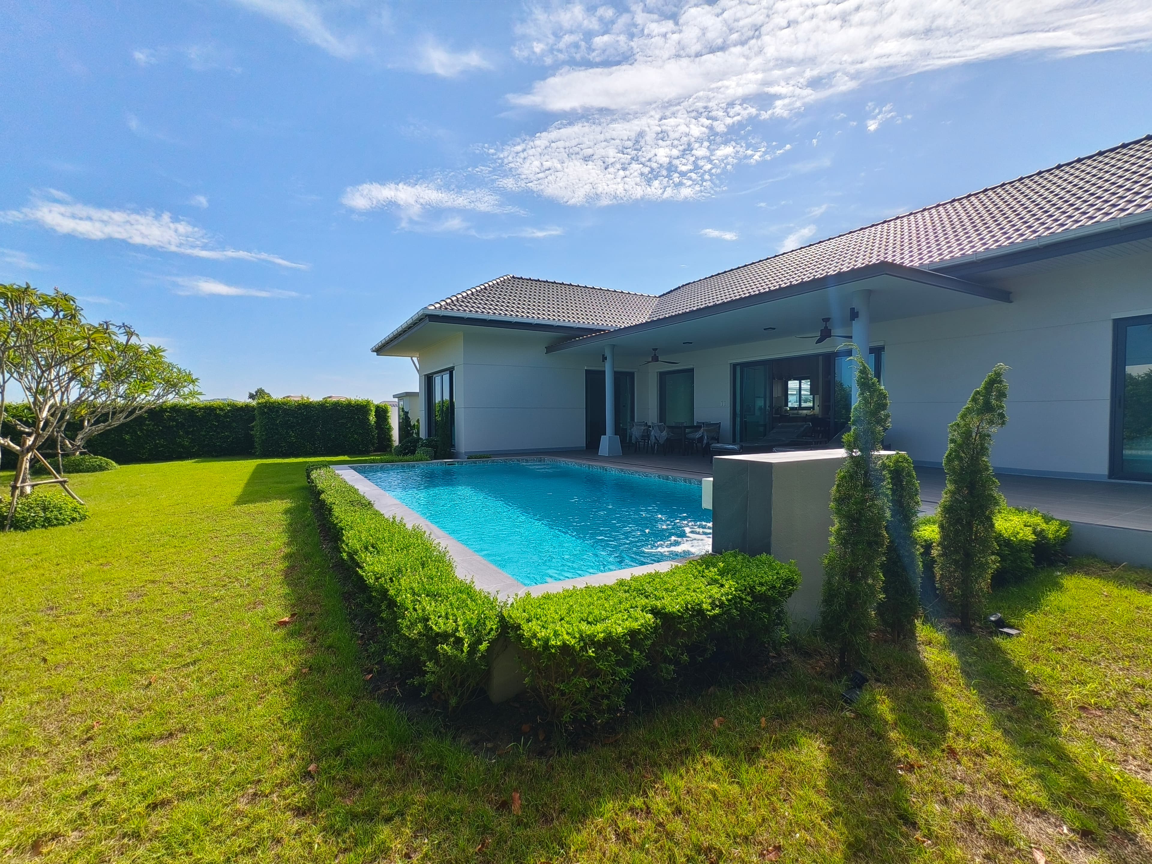 Nantra Residence Private Pool Villa Move-In Ready gallery 2